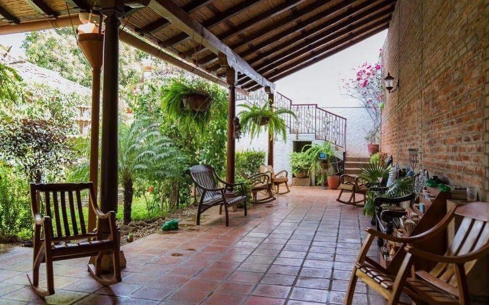 Hotel La Posada Del Sol Granada Exteriör bild